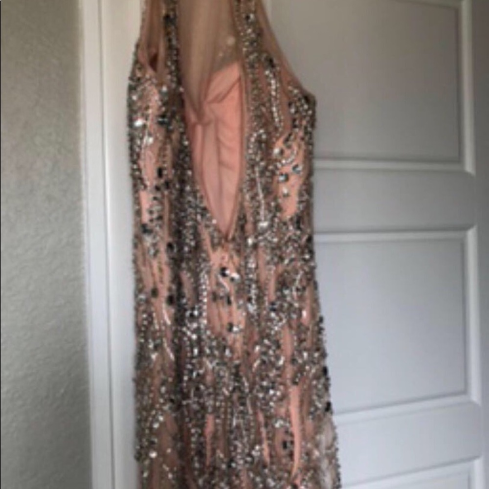 Prom dresses - Picture 2 of 6